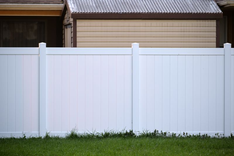 Vinyl Fence Repair detail