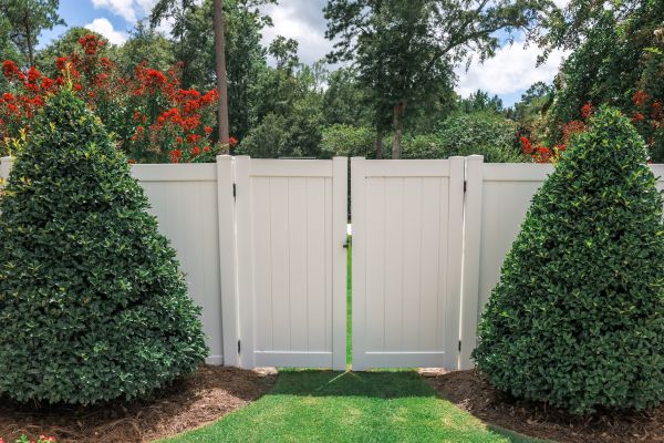 Fence And Gate Repair Service